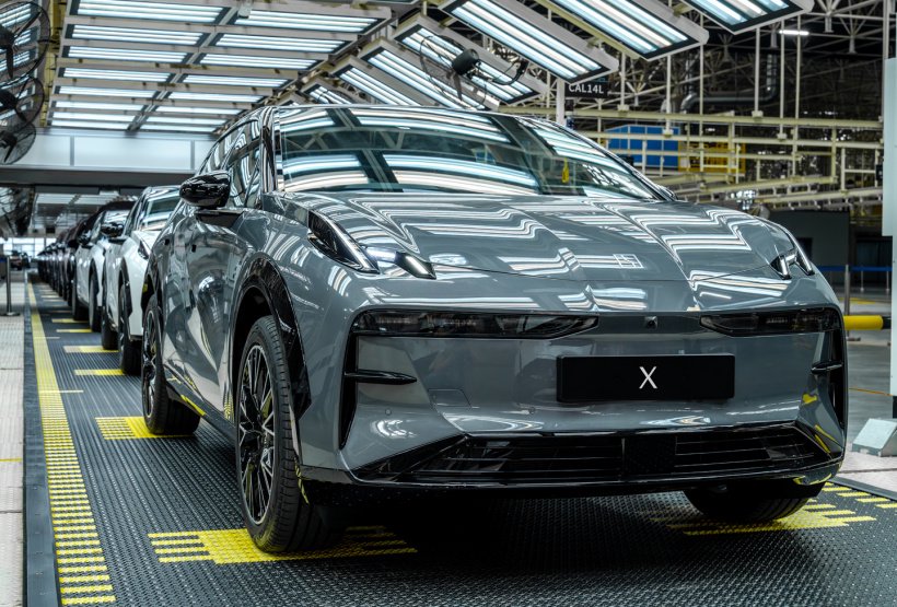 首批右舵版极氪 X 量产下线:全面进军右舵车市场,预计 Q3 交付