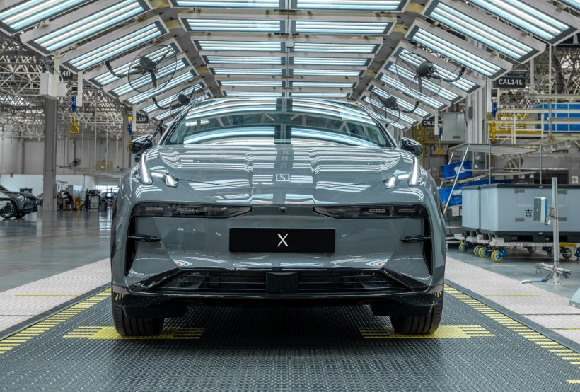 首批右舵版极氪 X 量产下线:全面进军右舵车市场,预计 Q3 交付