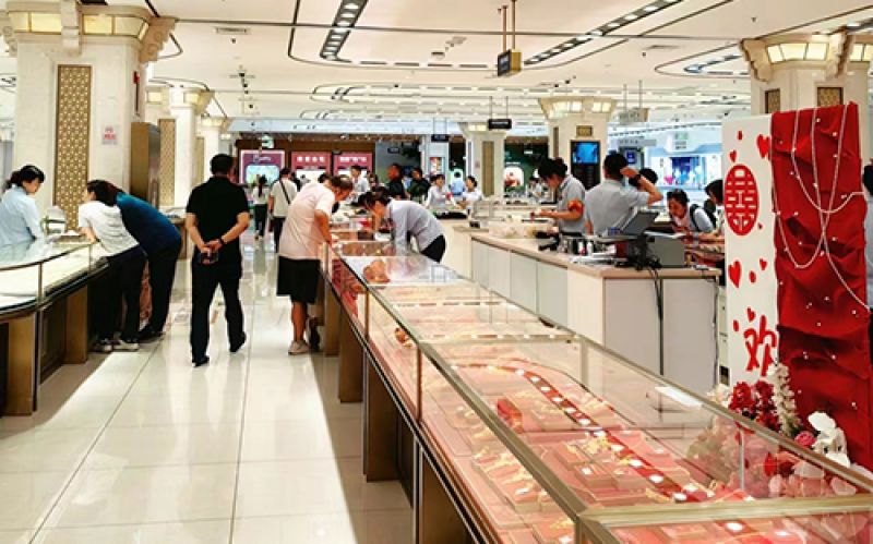 29万元500克黄金火速成交!投资者越涨越买 各银行加大回购力度