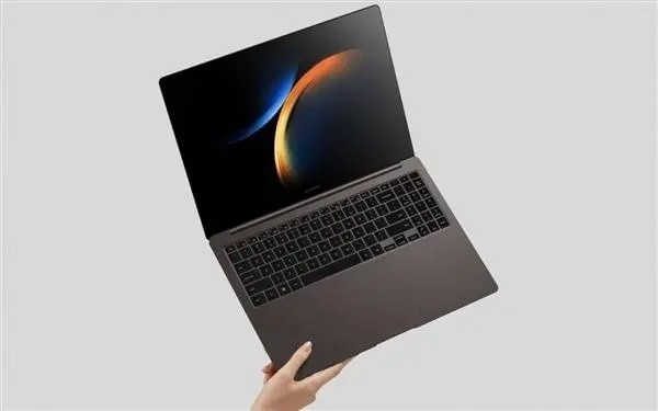 三星Galaxy Book 5 Pro首次曝光!配置为16GB+1TB